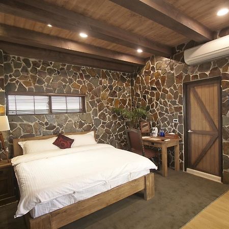 皇裔民宿 - 歐式小屋 Hualien Kültér fotó